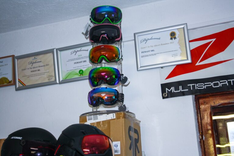 Accesorii ski si snowboard - Centru Ski Novaci 10